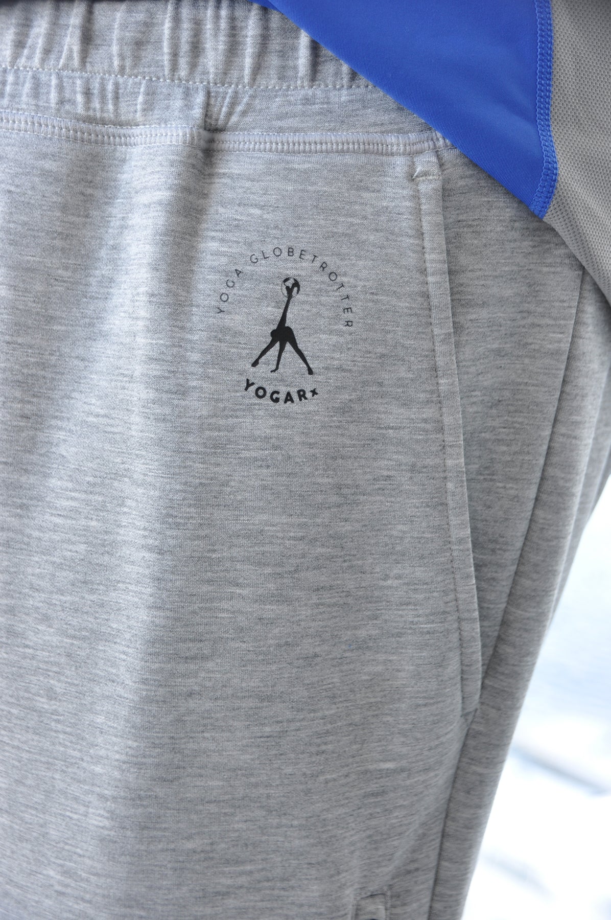 Mens fitness jogger with knee pad heather grey