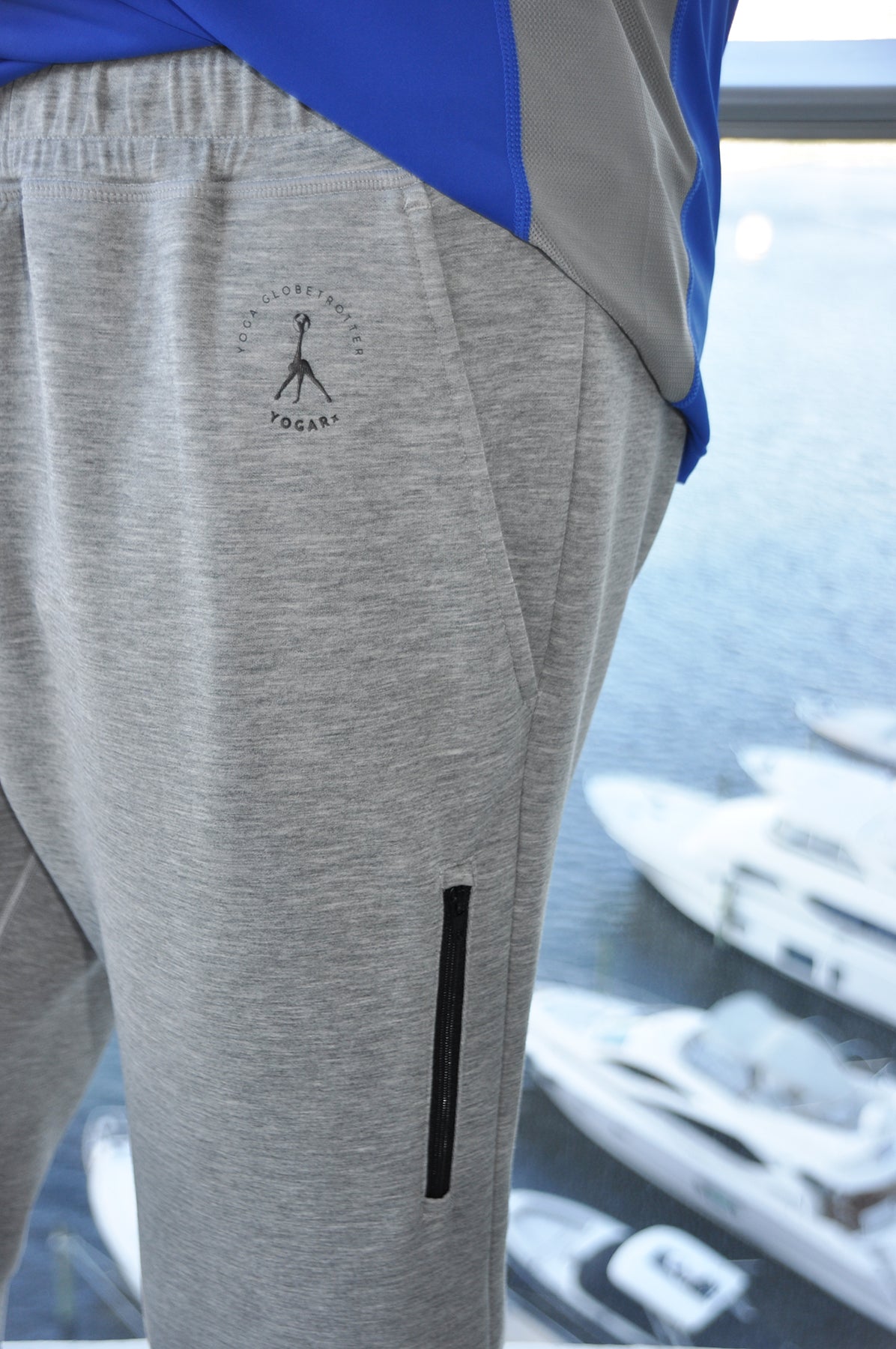 Mens fitness jogger with knee pad heather grey